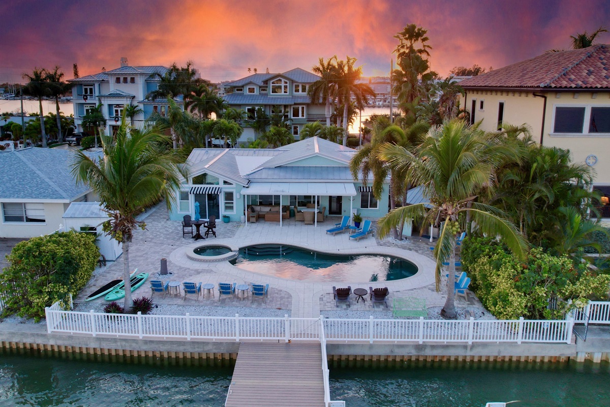 Tiki Paradise, an Eversea vacation home in Indian Rocks Beach